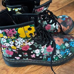 Dr. Martens Kids Boots with Multicolor Floral Pattern